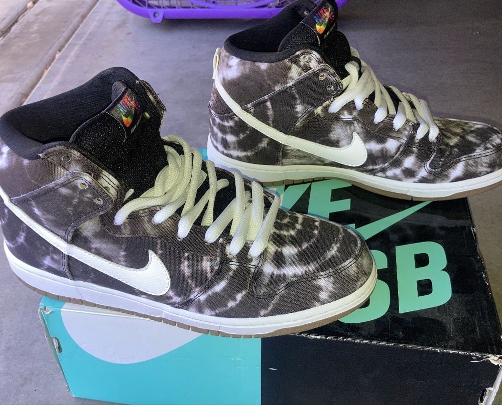 Sz 9.5- Nike SB Dunk High Premium Tie Dye vnds Og all all *s visible 313171-023
